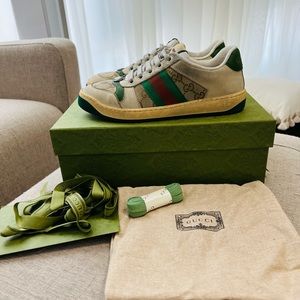 Gucci Women's Screener Leather Sneaker